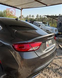 کرایسلەر 200